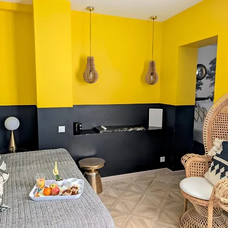 Mademoiselle Otel Juan-les-Pins