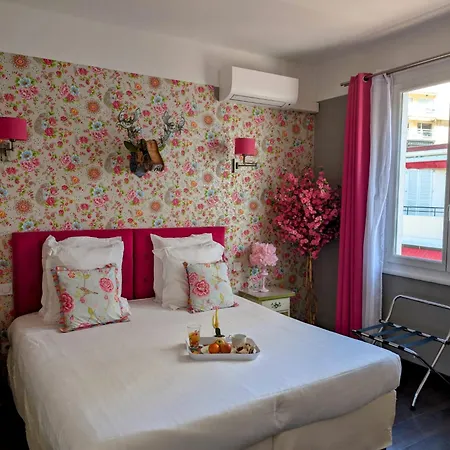 Otel Mademoiselle 4*
